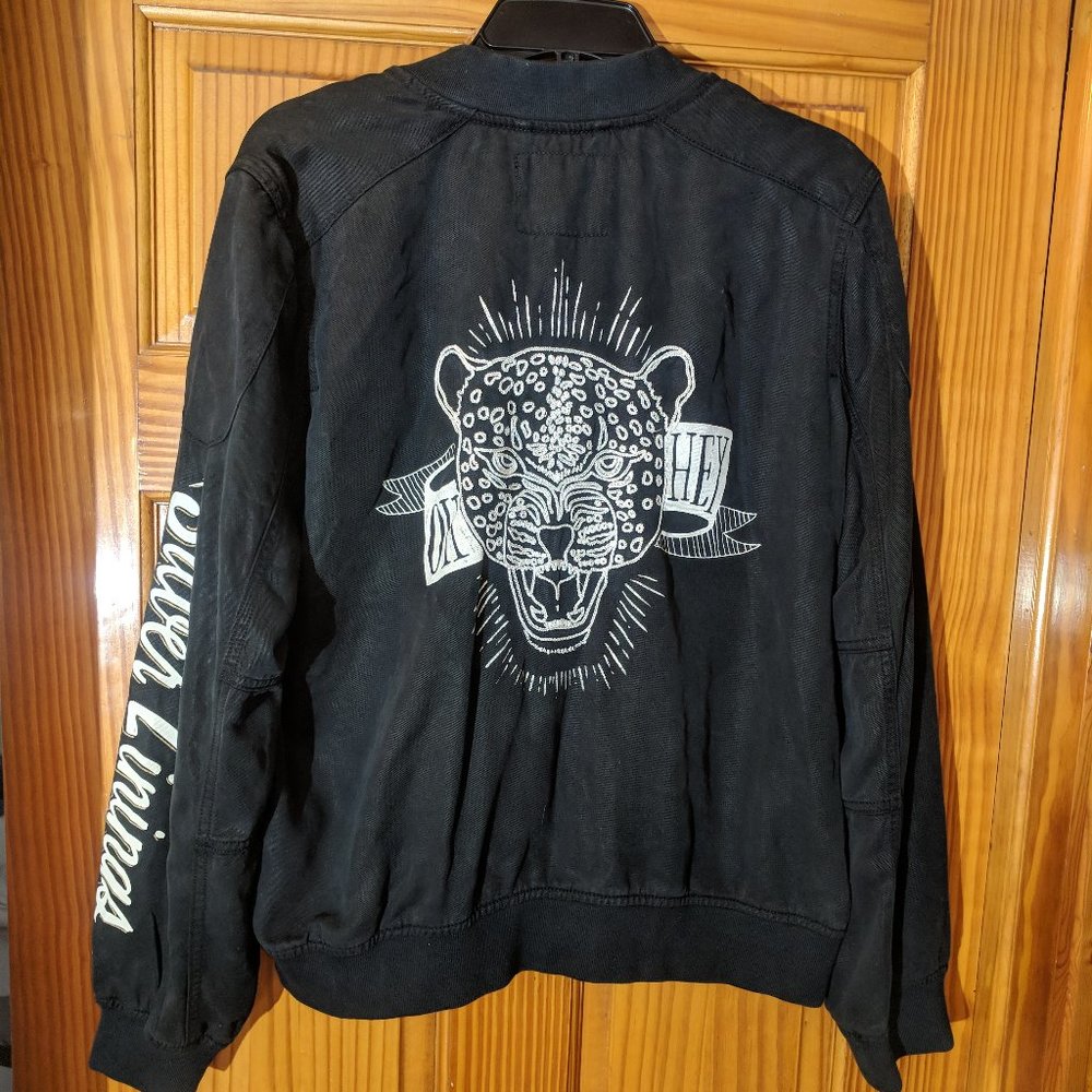 NEW, American Eagle, embroidered jacket, large. NEW with tags